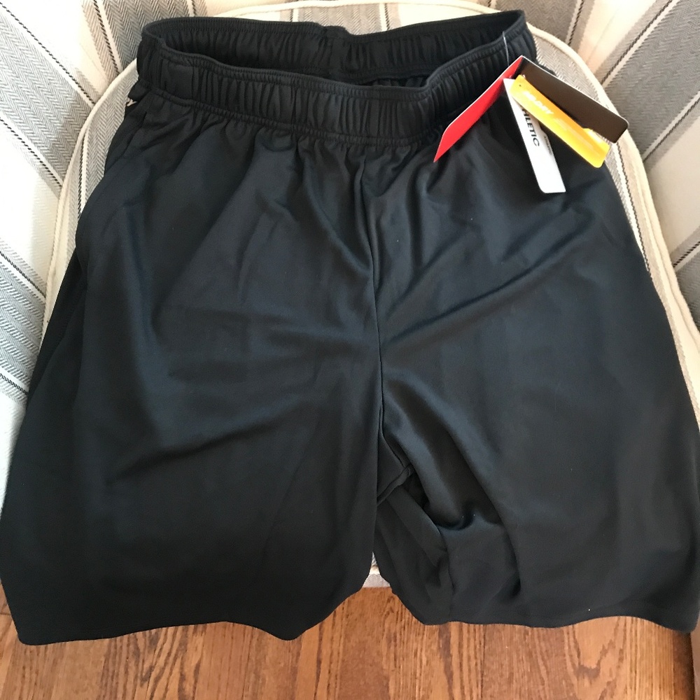 New Balance Men's Versa Short SZ M BLACK NEW